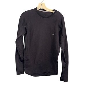 Patagonia Men's Black Long Sleeve Crew Neck‎ Performance Shirt Size M